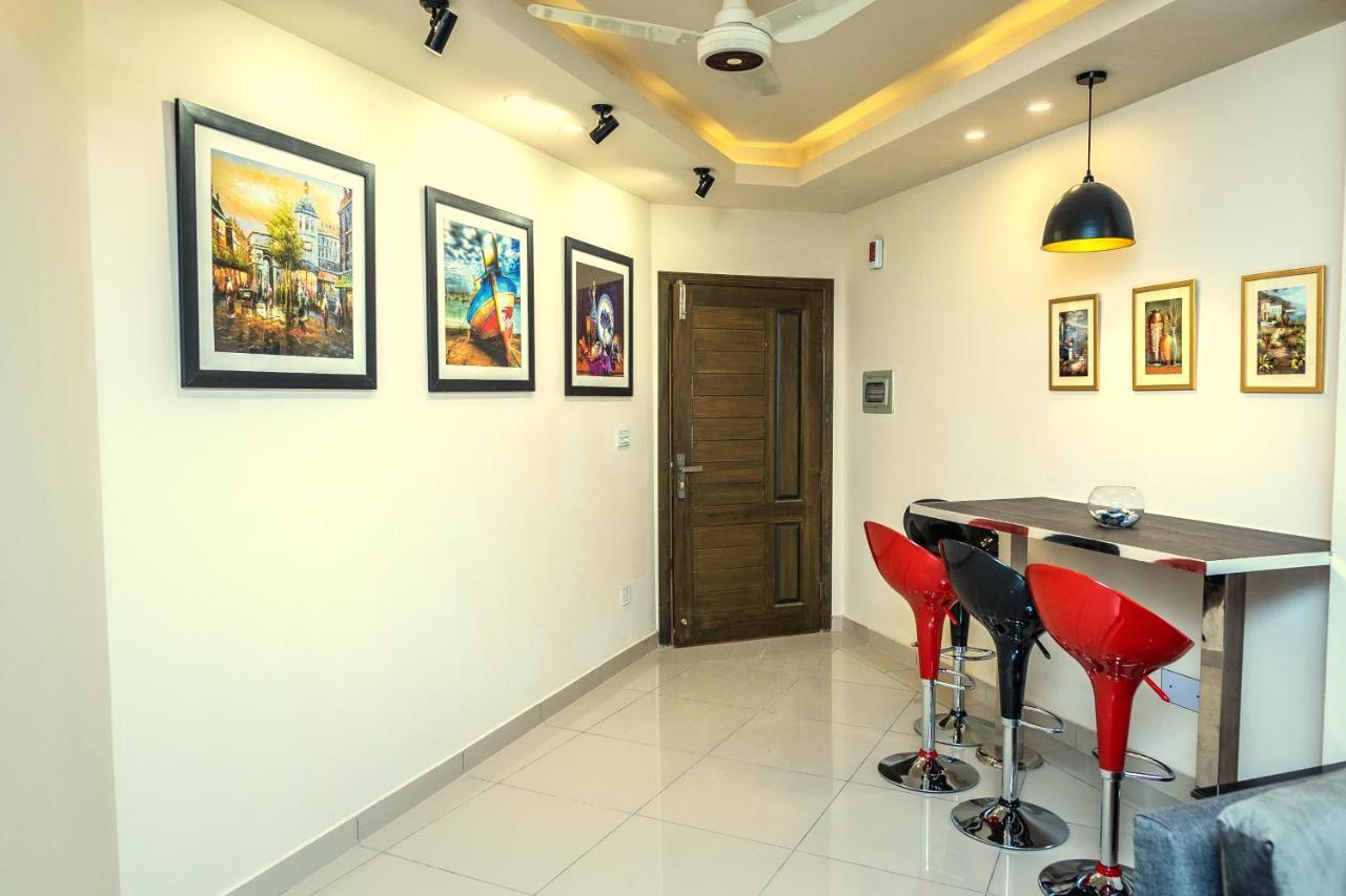 The Millenial Apartments & Suites Bahria Town Rawalpindi Esterno foto