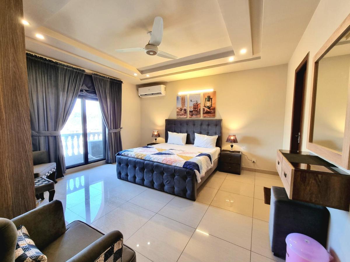 The Millenial Apartments & Suites Bahria Town Rawalpindi Esterno foto