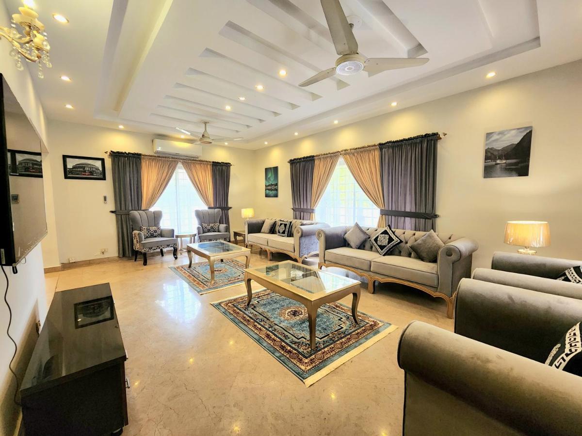The Millenial Apartments & Suites Bahria Town Rawalpindi Camera foto