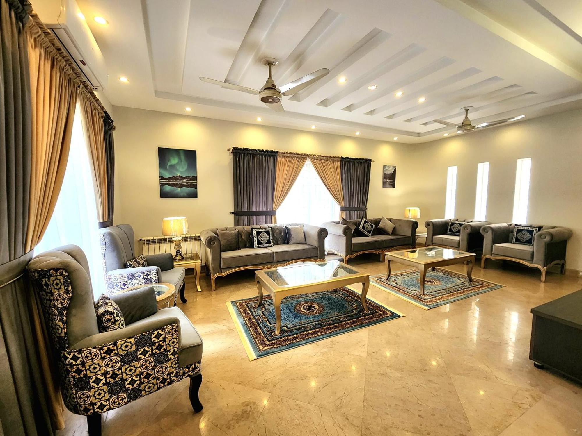 The Millenial Apartments & Suites Bahria Town Rawalpindi Camera foto