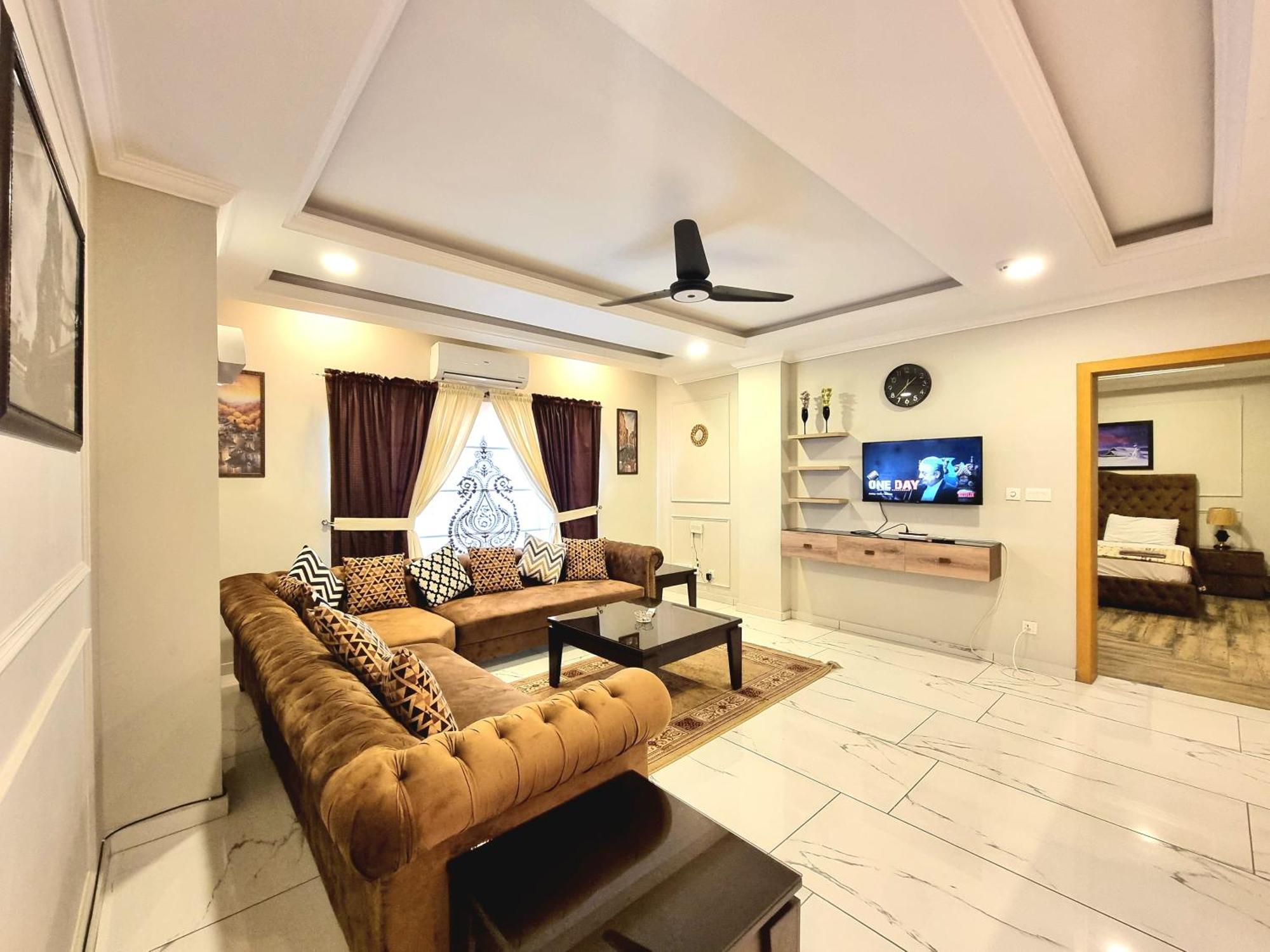 The Millenial Apartments & Suites Bahria Town Rawalpindi Camera foto