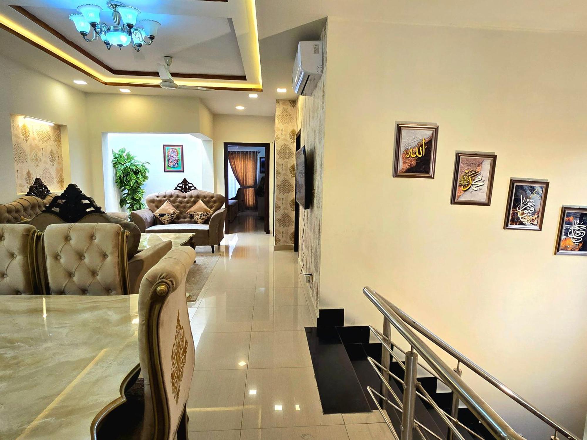 The Millenial Apartments & Suites Bahria Town Rawalpindi Esterno foto