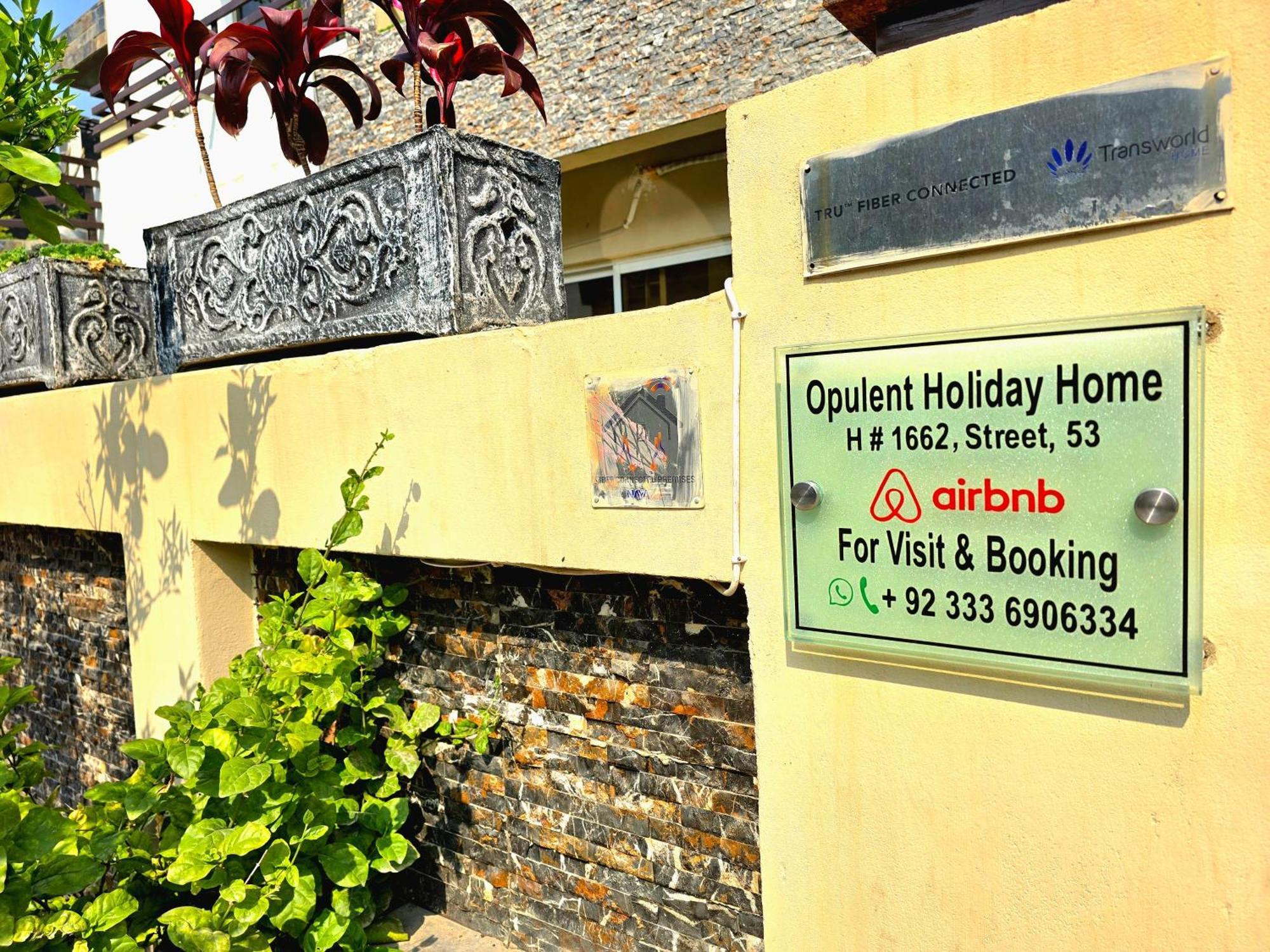 The Millenial Apartments & Suites Bahria Town Rawalpindi Esterno foto